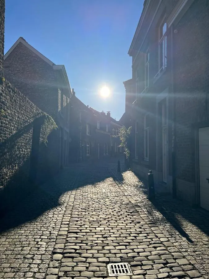 Monumentale Stadswoning In Hartje Binnenstad Maastricht 0*,  Netherlands